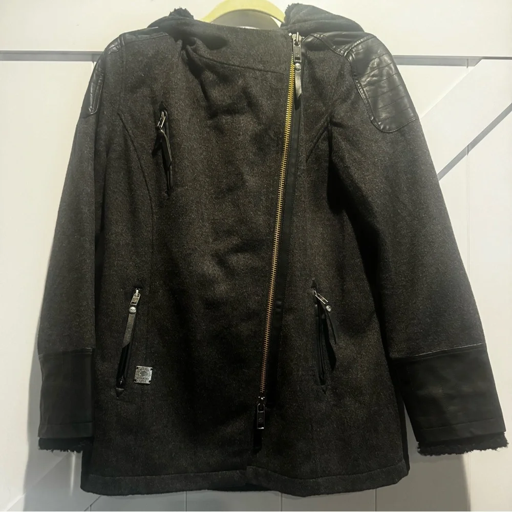Women’s Harley-Davidson Jacket size Medium - Picture 2 of 6